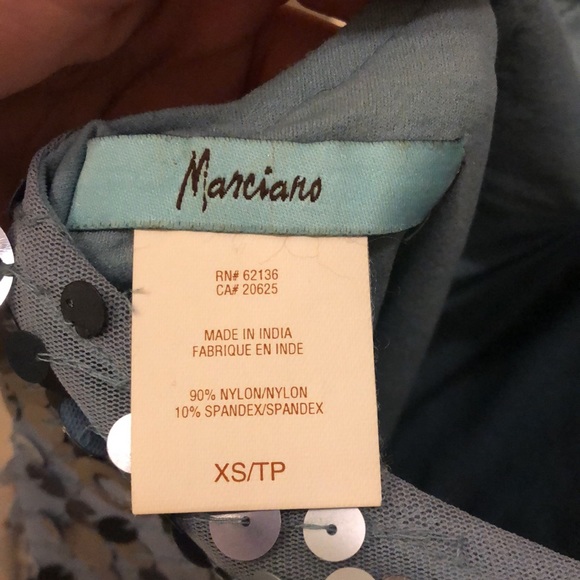 Light blue and silver sequence backless cocktail dress. Vintage Marciano - Picture 4 of 5
